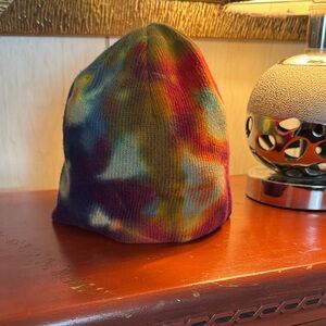🌈❄️⛄️🏂Multicolor Tie-Dye Beanie